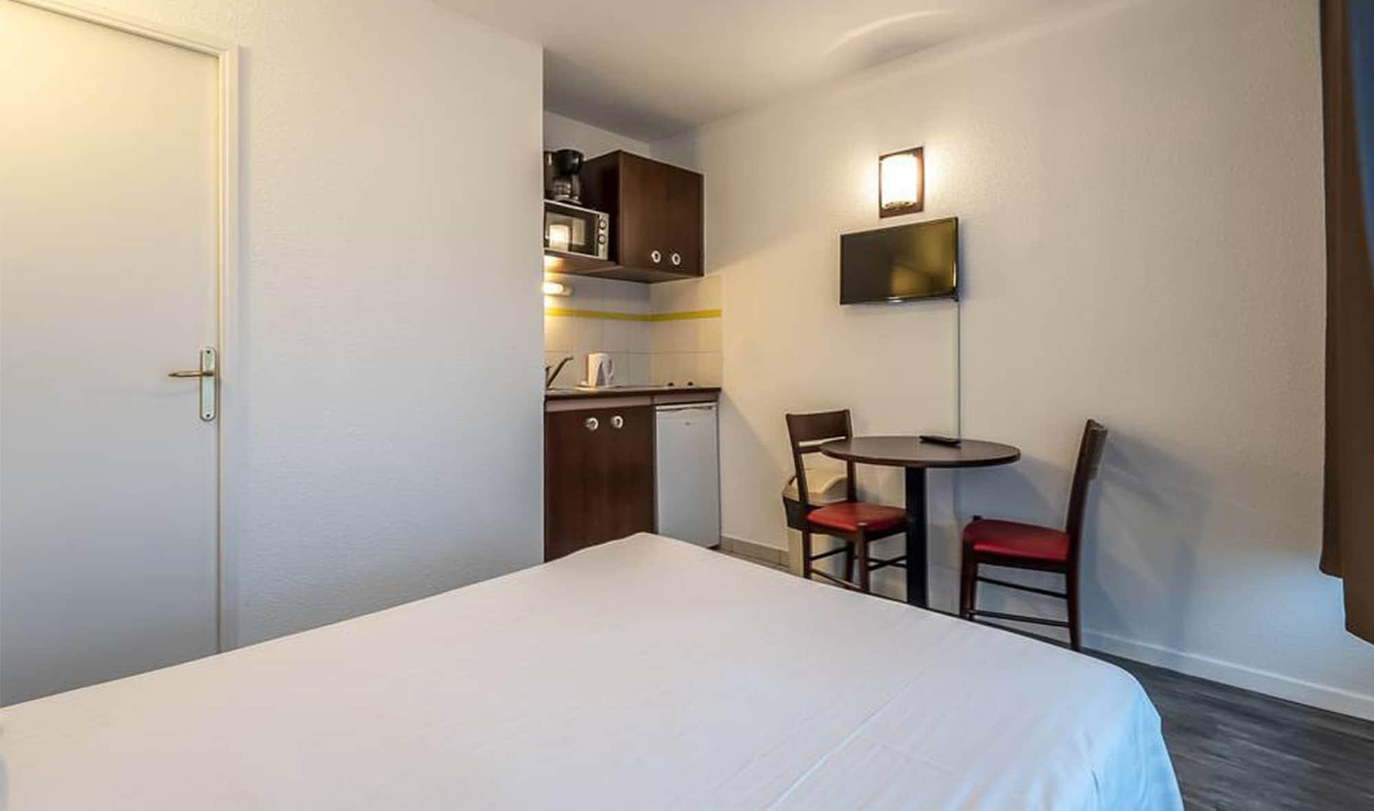 Comfort Aparthotel Les Hauts D'Annecy Buitenkant foto