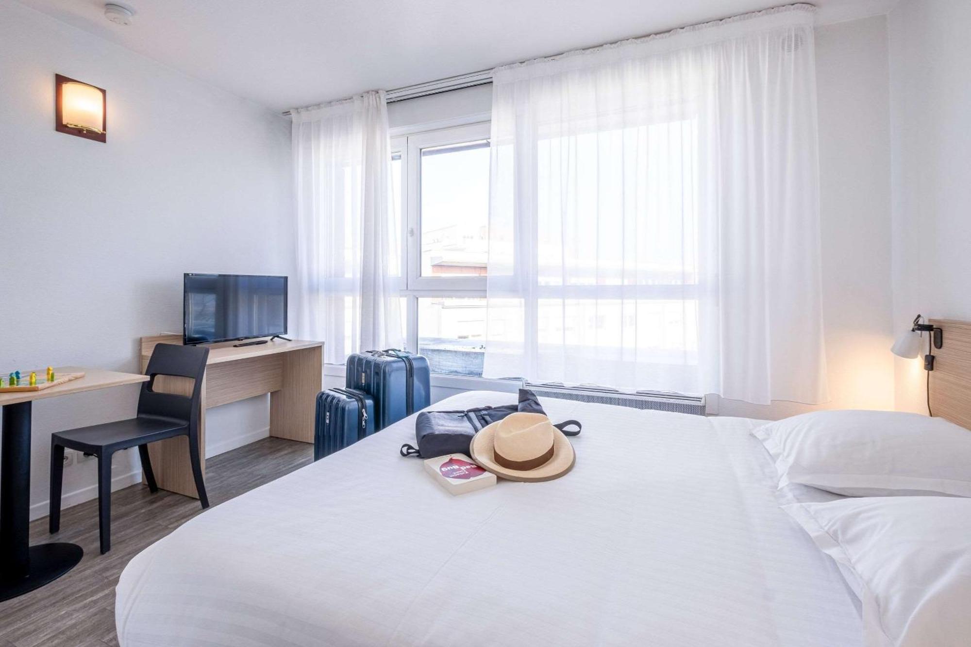 Comfort Aparthotel Les Hauts D'Annecy Buitenkant foto