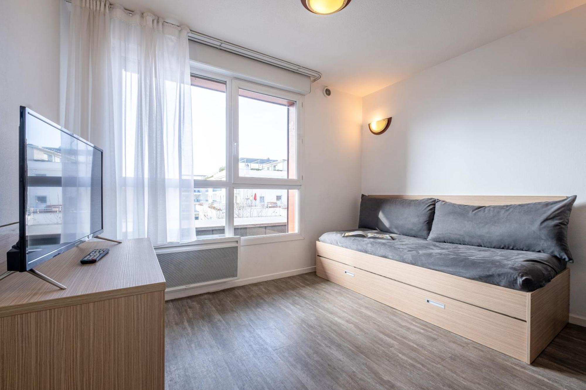 Comfort Aparthotel Les Hauts D'Annecy Buitenkant foto