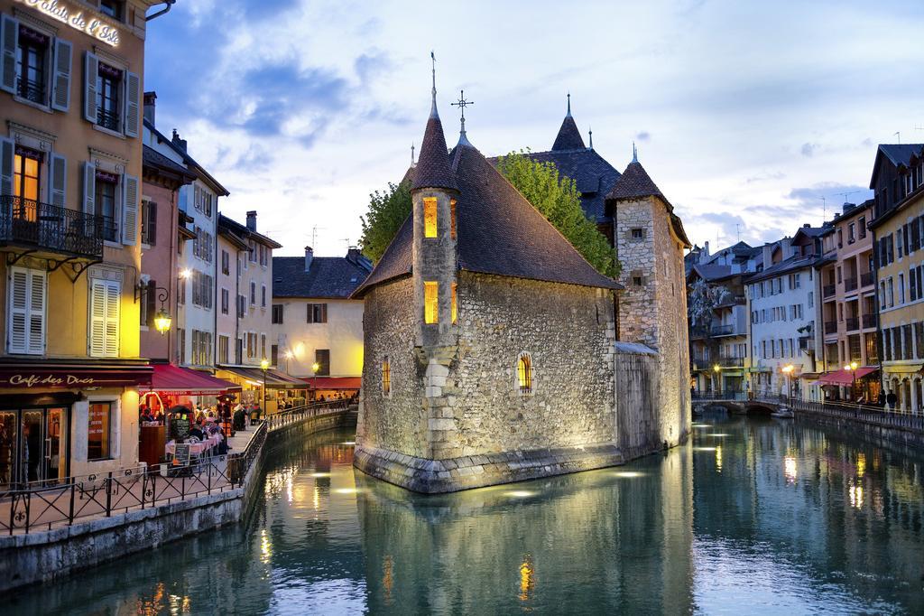 Comfort Aparthotel Les Hauts D'Annecy Buitenkant foto